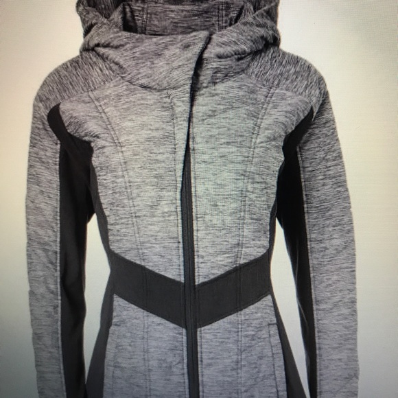 the north face women's pseudio long jacket